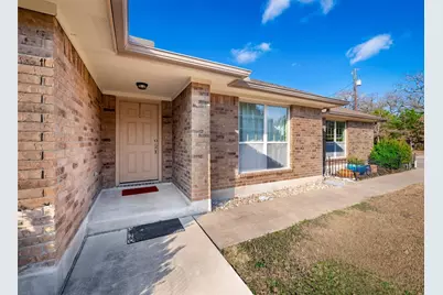616 N Baker Circle, Leander, TX 78641 - Photo 4
