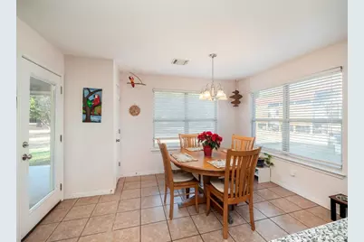 616 N Baker Circle, Leander, TX 78641 - Photo 10