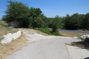 21514 Cherry Hollow Dr, Leander, TX 78641 - Photo 4