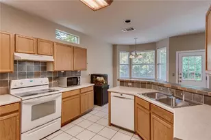 8301 Red Willow Dr, Austin, TX 78736 - Photo 4
