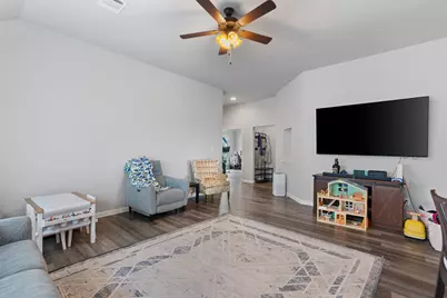 808 Wagon Spoke Way, Liberty Hill, TX 78642 - Photo 10