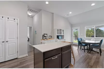 808 Wagon Spoke Way, Liberty Hill, TX 78642 - Photo 8