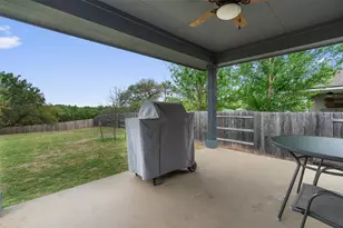 808 Wagon Spoke Wy, Liberty Hill, TX 78642 - Photo 24