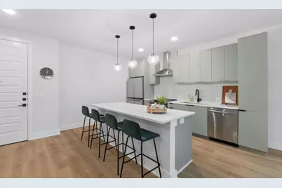 2500 Longview Street #303, Austin, TX 78705 - Photo 2