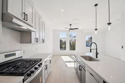 200 W 56th Street #5102, Austin, TX 78751 - Photo 6