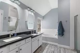 813 Indian Run Dr, Pflugerville, TX 78660 - Photo 18