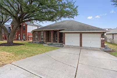 813 Indian Run Drive, Pflugerville, TX 78660 - Photo 2