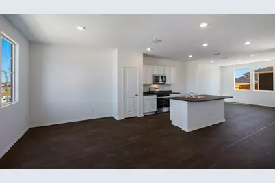 302 Puerto Plata Avenue, Bastrop, TX 78602 - Photo 4