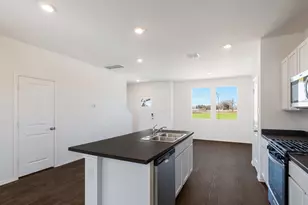 302 Puerto Plata Ave, Bastrop, TX 78602 - Photo 10