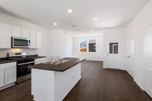 302 Puerto Plata Ave, Bastrop, TX 78602 - Photo 8