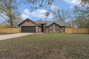 134 Laumaia Ln, Bastrop, TX 78602 - Photo 1
