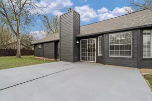 134 Laumaia Ln, Bastrop, TX 78602 - Photo 18