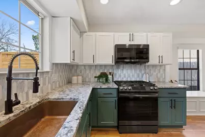 7110 Tawny Circle, Austin, TX 78745 - Photo 8