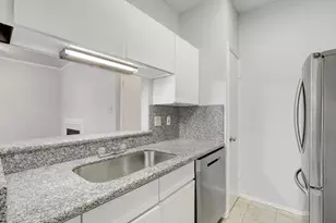 2804 Rio Grande St, Austin, TX 78705 - Photo 10