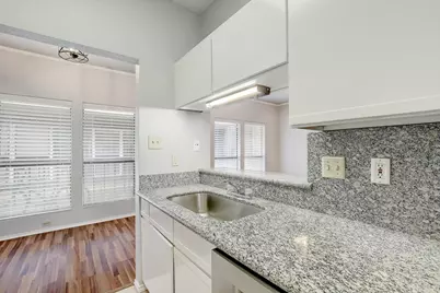 2804 Rio Grande Street #310, Austin, TX 78705 - Photo 8