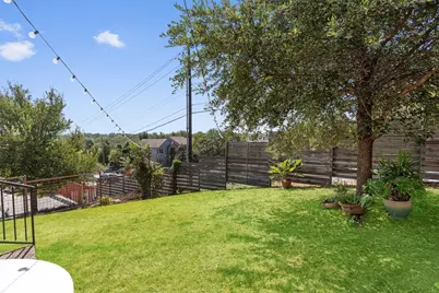 2017 Geniveive Lane, Austin, TX 78741 - Photo 2