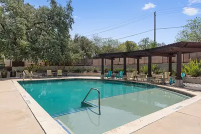 2017 Geniveive Lane, Austin, TX 78741 - Photo 32