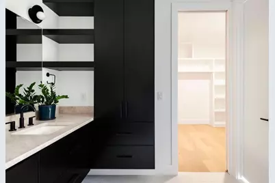 1311 Deloney Street, Austin, TX 78721 - Photo 14