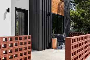 1311 Deloney St, Austin, TX 78721 - Photo 4