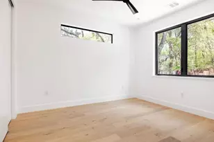 1311 Deloney St, Austin, TX 78721 - Photo 24