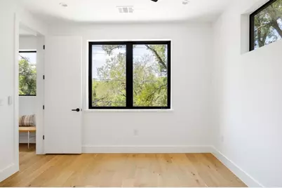 1311 Deloney Street, Austin, TX 78721 - Photo 28