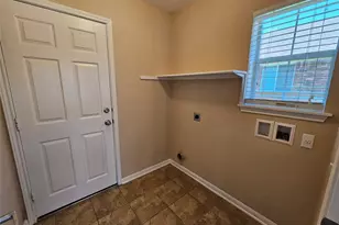 19001 Leigh Ln, Pflugerville, TX 78660 - Photo 16