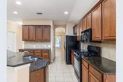 2005 Granite Springs Road, Leander, TX 78641 - Photo 10