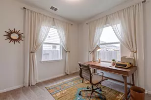 1064 Esplanade Pkwy, San Marcos, TX 78666 - Photo 8