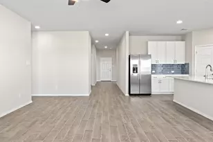 441 Hortus Dr, Kyle, TX 78640 - Photo 10