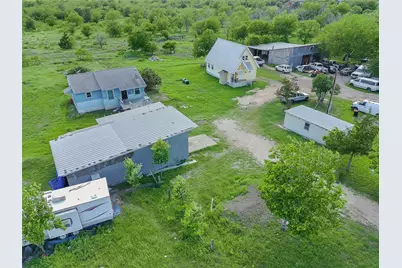 925 Longhollow Road, Dale, TX 78616 - Photo 2