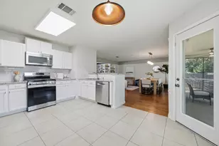 2913 Wavecrest Blvd, Austin, TX 78728 - Photo 12