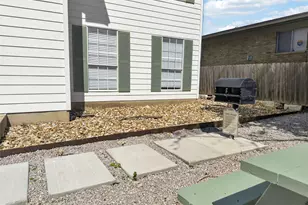 3432 Willowrun Dr, Austin, TX 78704 - Photo 4