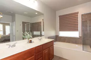 3109 Goldenoak Cir, Round Rock, TX 78681 - Photo 22