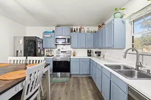 115 Rangeland Rd, Bastrop, TX 78602 - Photo 16