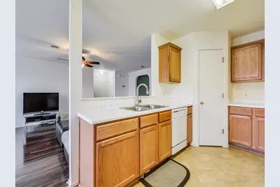 203 Fistral Drive, Hutto, TX 78634 - Photo 4