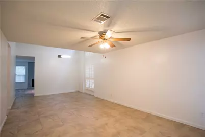 1402 E Green Terrace Drive, Round Rock, TX 78664 - Photo 14