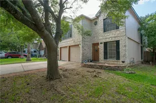 1402 E Green Terrace Dr, Round Rock, TX 78664 - Photo 2