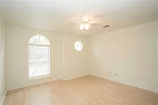 1402 E Green Terrace Dr, Round Rock, TX 78664 - Photo 24