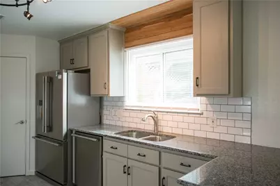 1402 E Green Terrace Drive, Round Rock, TX 78664 - Photo 8