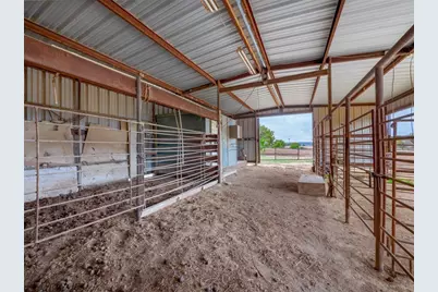 635 Ramms Drive, Florence, TX 76527 - Photo 36