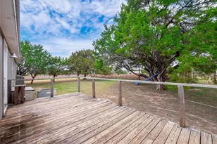 635 Ramms Dr, Florence, TX 76527 - Photo 24