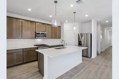 808 Loriner Way, Liberty Hill, TX 78642 - Photo 4