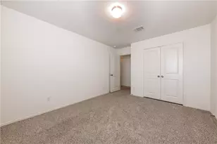 1212 Nokota Bnd, Georgetown, TX 78626 - Photo 32