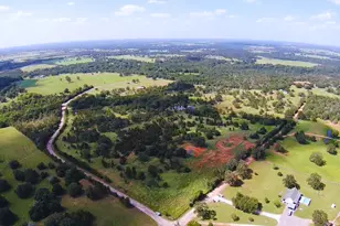 1085 Co Rd 426, Dime Box, TX 77853 - Photo 1