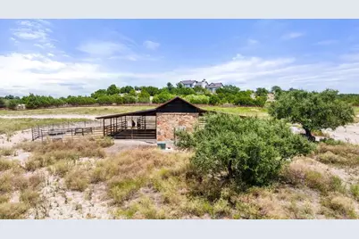 15801 Palomino Ranch Drive, Leander, TX 78641 - Photo 8