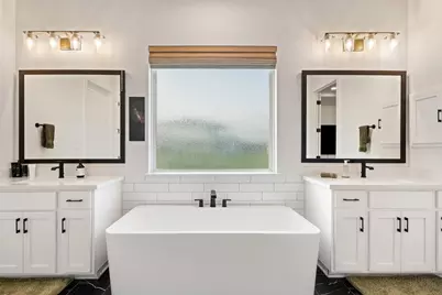 621 Kinnikinik Loop, Austin, TX 78737 - Photo 24