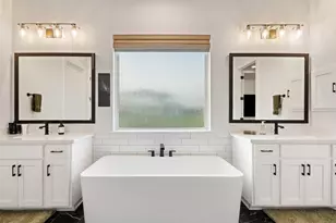 621 Kinnikinik Loop, Austin, TX 78737 - Photo 24