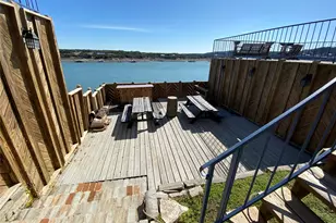 1601 Judy Lynn Dr, Briarcliff, TX 78669 - Photo 2