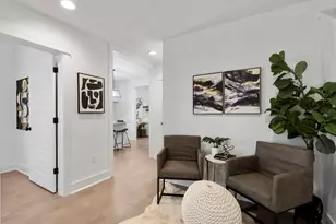 2807 E 4th St, Austin, TX 78702 - Photo 32