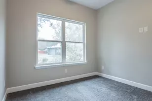 2718 Leslie Ln, San Marcos, TX 78666 - Photo 14